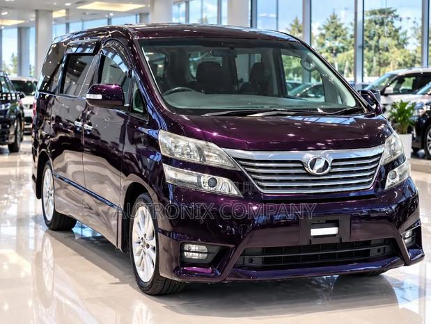 Toyota Vellfire 2009 Purple