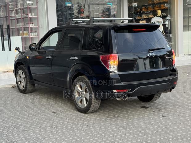 Subaru Forester 2.0D X 2009 Black