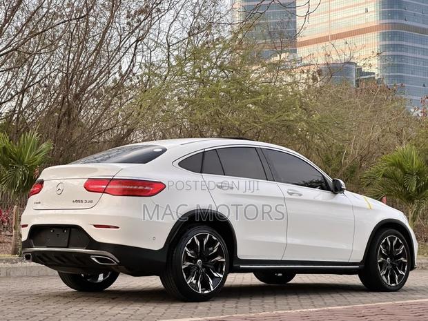 Mercedes-Benz GLC-Class 2017 White