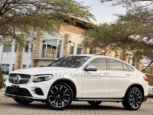 Mercedes-Benz GLC-Class 2017 White