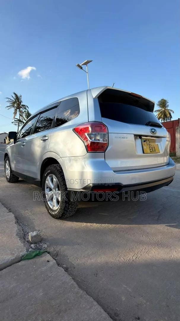 Subaru Forester 2014 Silver