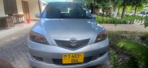 Mazda Demio 2003 Silver