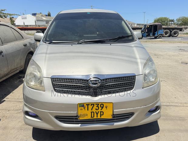 Toyota Corolla Spacio 2006 Silver