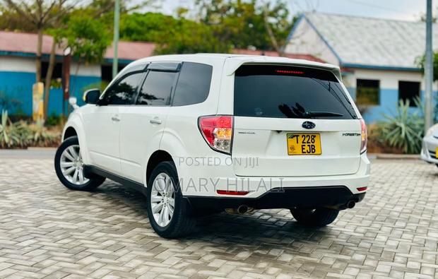 Subaru Forester 2011 White