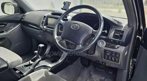 Toyota Land Cruiser Prado 2008 Black