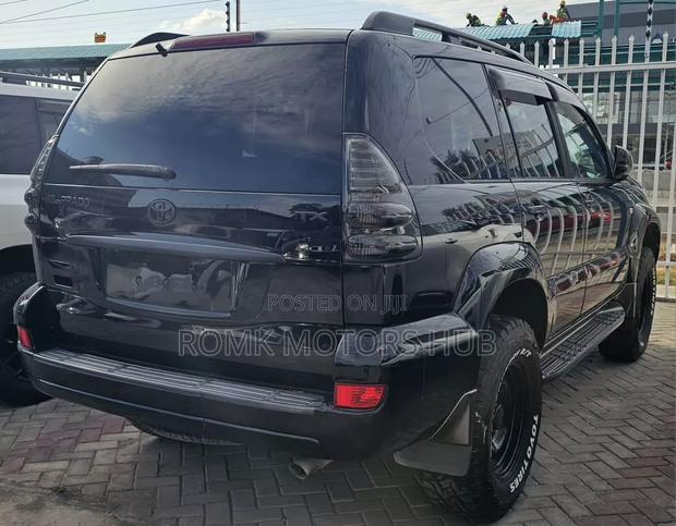 Toyota Land Cruiser Prado 2008 Black