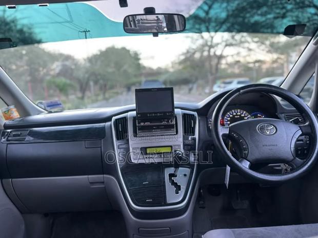 Toyota Alphard 2007 White