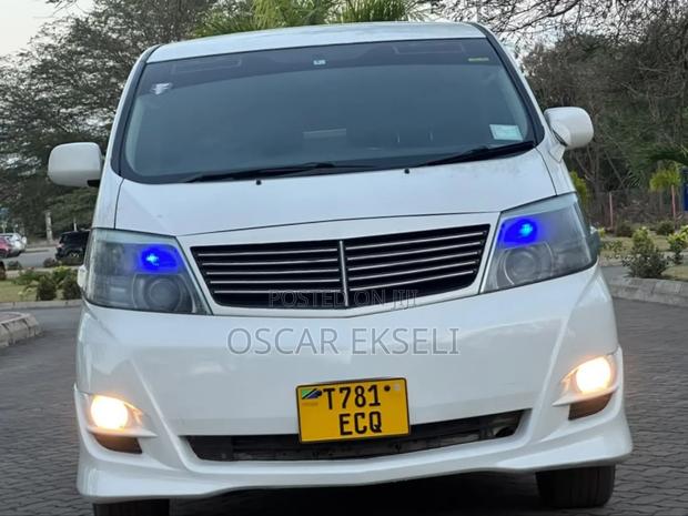 Toyota Alphard 2007 White