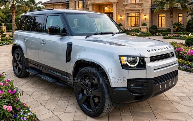 Land Rover Defender 2023 Silver