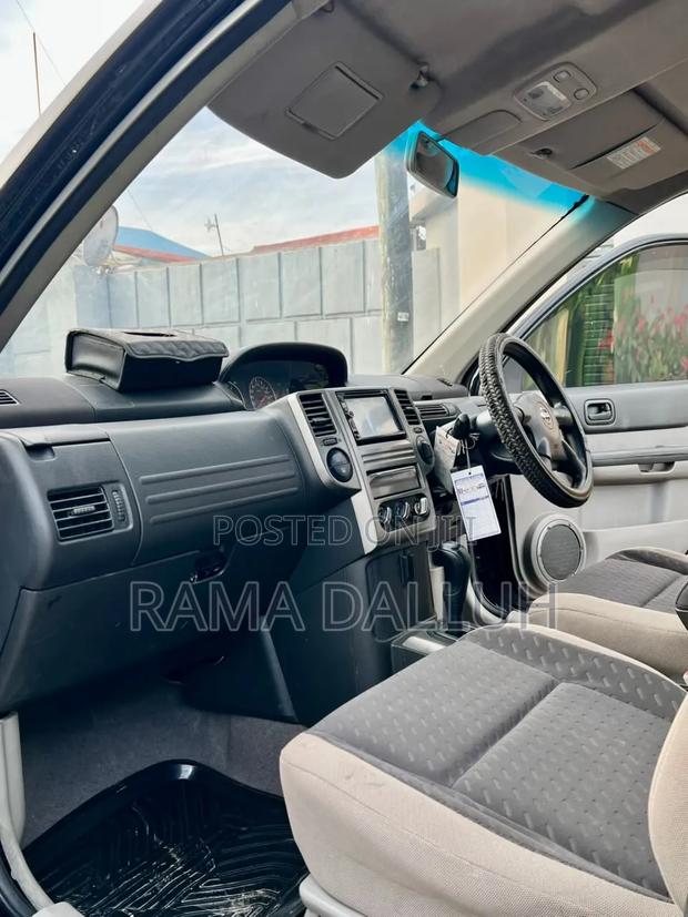 Nissan X-Trail 2003 Black