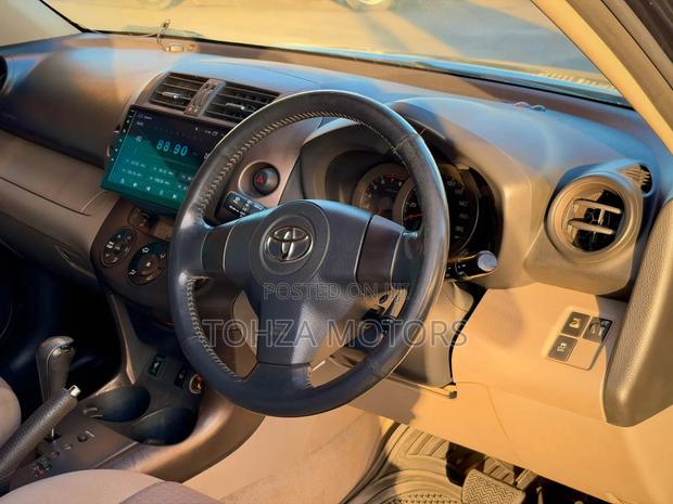 Toyota Vanguard 2009 Black