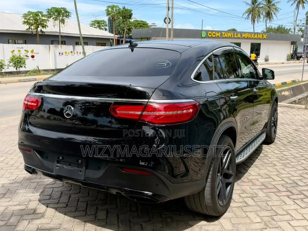 Mercedes-Benz GLE-Class 2017 Burgundy