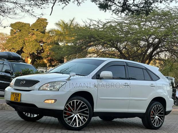 Toyota Harrier 2007 White
