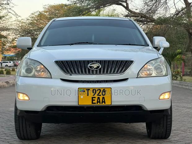 Toyota Harrier 2007 White