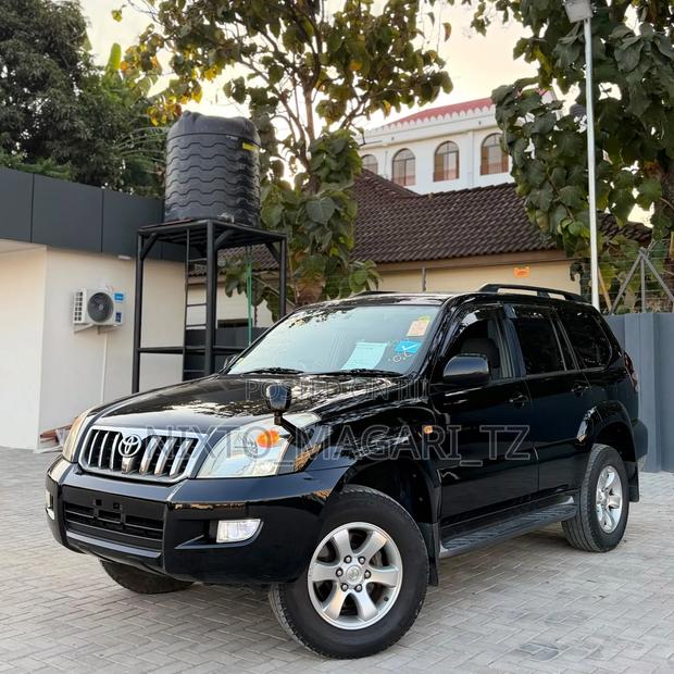 Toyota Land Cruiser 2007 Black