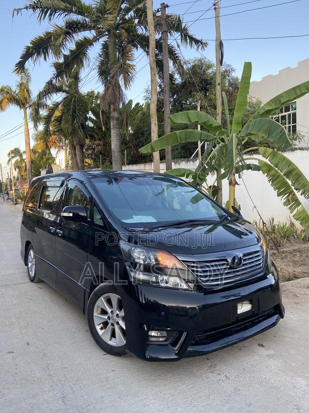 Toyota Vellfire V 2.4 4WD 7-Seater 2009 Black