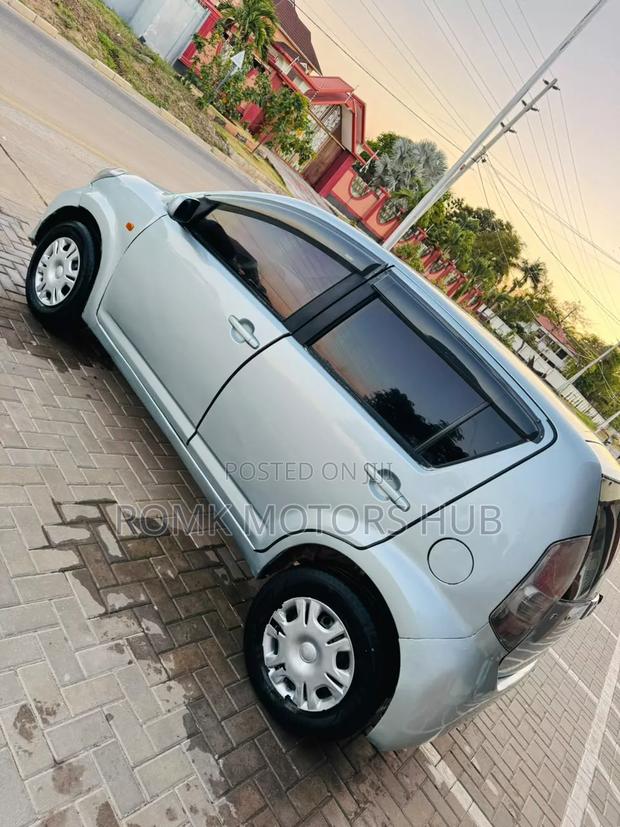 Toyota Passo 2006 Silver