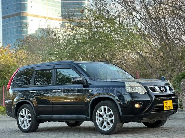 Nissan X-Trail 2013 Black