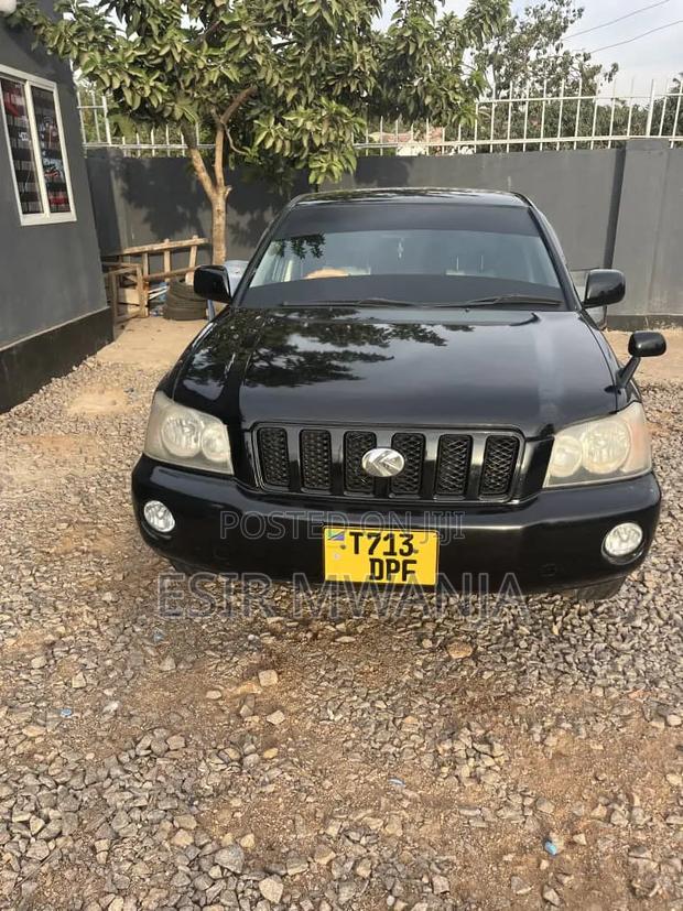 Toyota Kluger 2005 Black