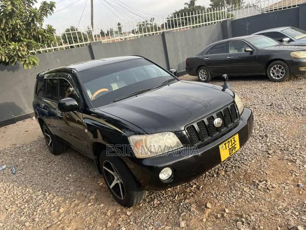 Toyota Kluger 2005 Black