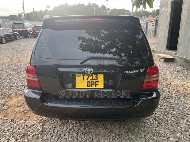 Toyota Kluger 2006 Black