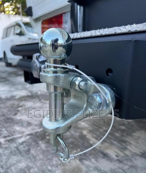 Toyota Land Cruiser 2025 White