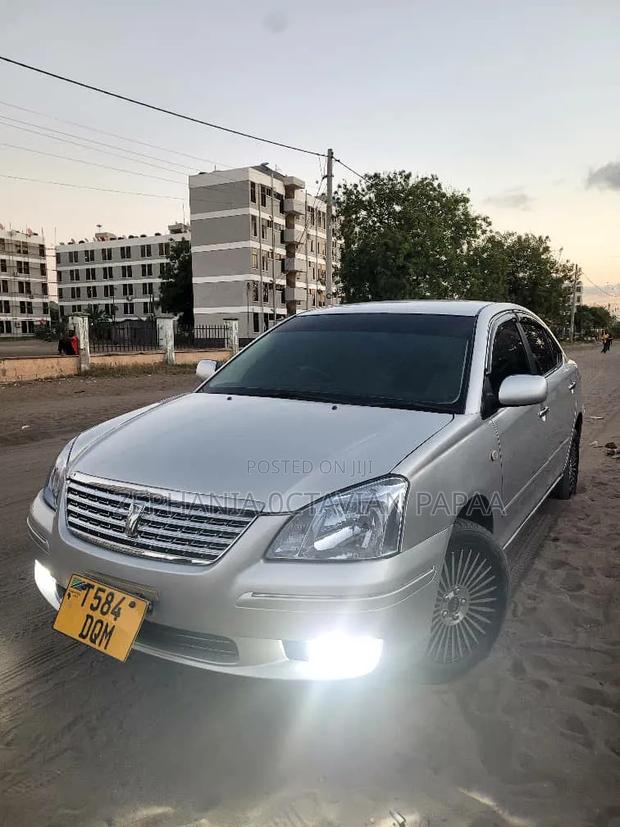 Toyota Premio 2005 Silver