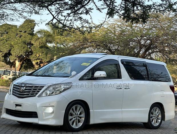 Toyota Alphard 2009 Pearl