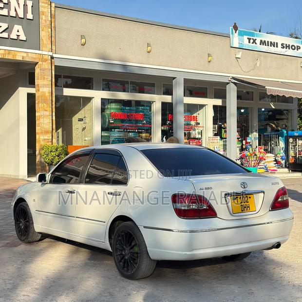 Toyota Brevis 2004 White
