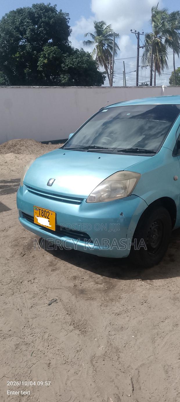 Toyota Passo 2014 Blue
