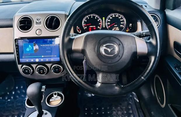 Mazda Verisa 2008 Blue