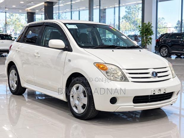 Toyota IST 2005 White