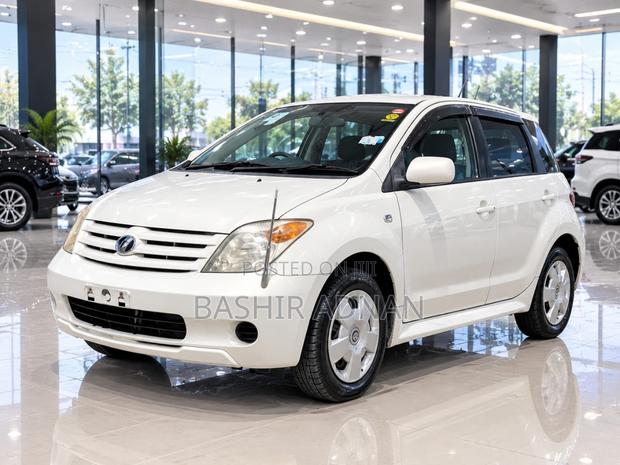 Toyota IST 2005 White