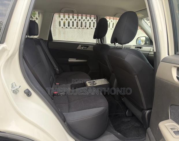 Subaru Forester 2009 Pearl