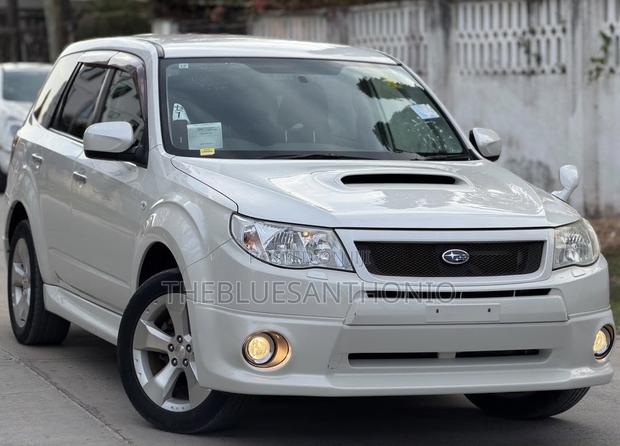 Subaru Forester 2009 Pearl