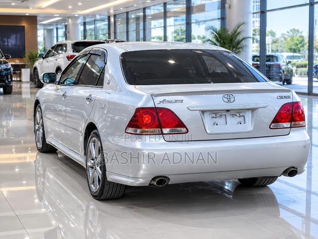 Toyota Crown 2007 Silver