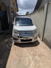 Honda Stepwgn 2012 Pearl for sale