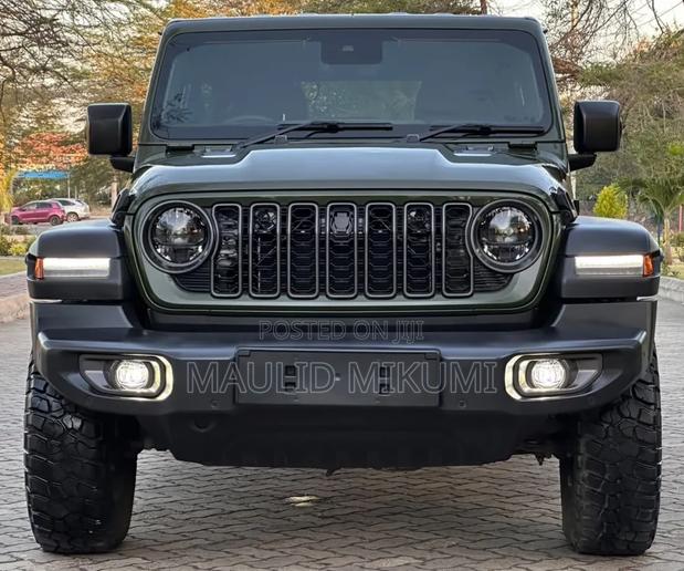 Jeep Wrangler 2024 Green