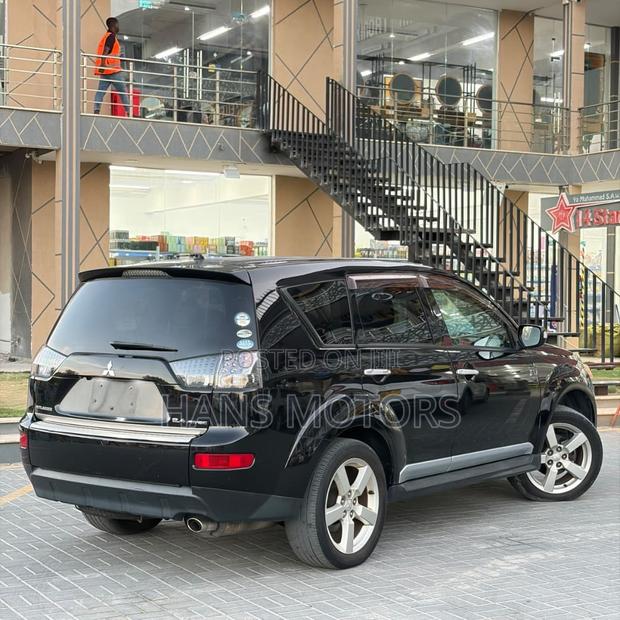 Mitsubishi Outlander 2009 Black
