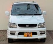Toyota Noah 2004 White for sale