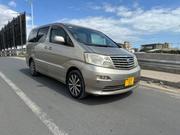 Toyota Alphard 2.4 Petrol AWD 2004 Beige for sale