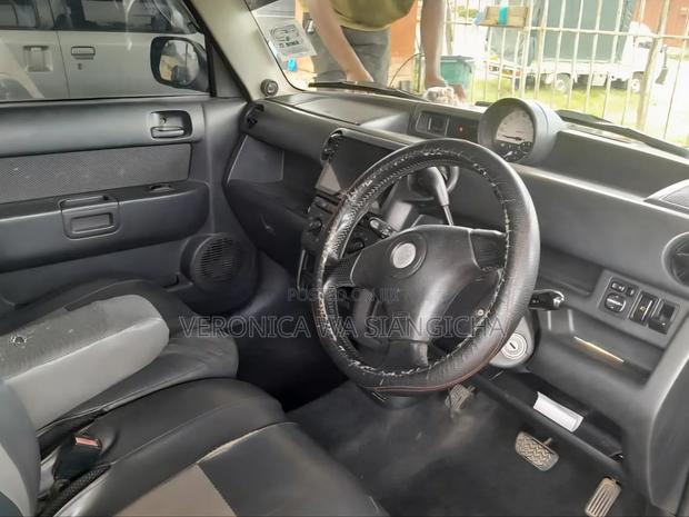Toyota bB 2006 Black