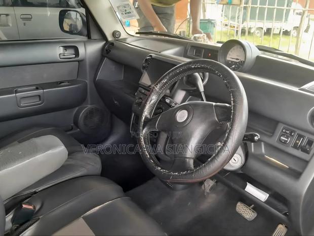 Toyota bB 2006 Black