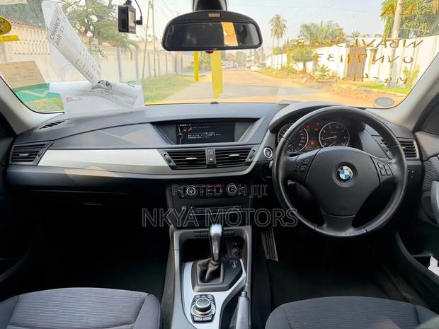 BMW X1 2011 Pearl