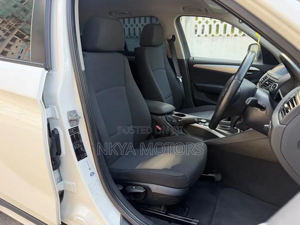 BMW X1 2011 Pearl