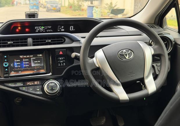 Toyota Aqua 2016 White