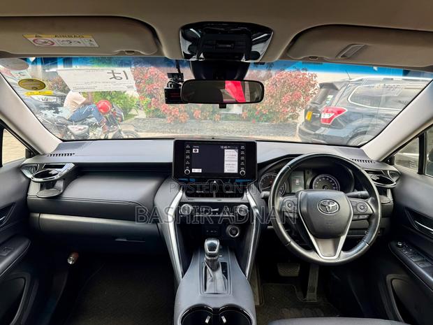 Toyota Harrier 2.0 2021 Matt Black