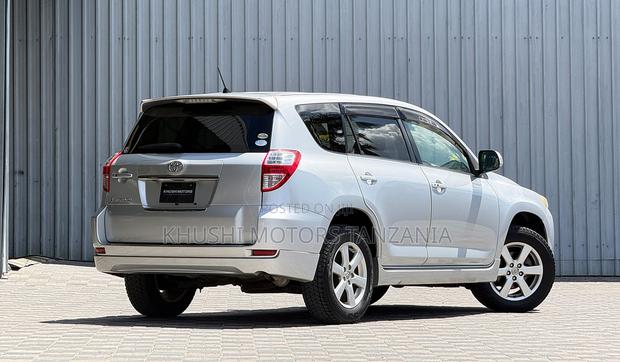 Toyota Vanguard 2008