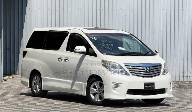 Toyota Alphard 2009