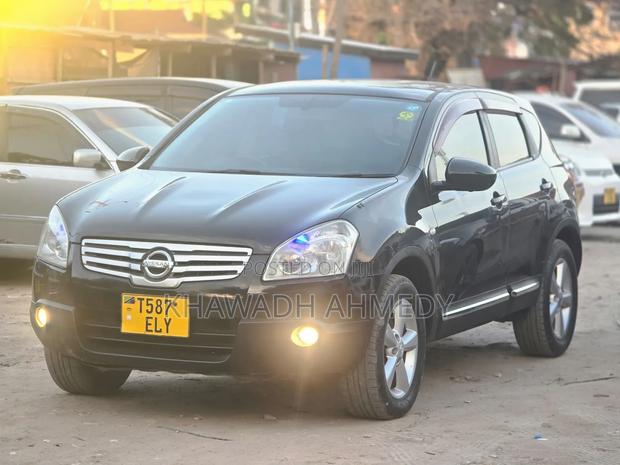 Nissan Dualis 2010 Black